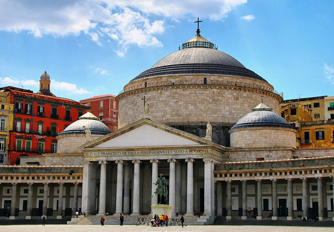 Неаполь Церковь Сан-Франческо ди Паола
