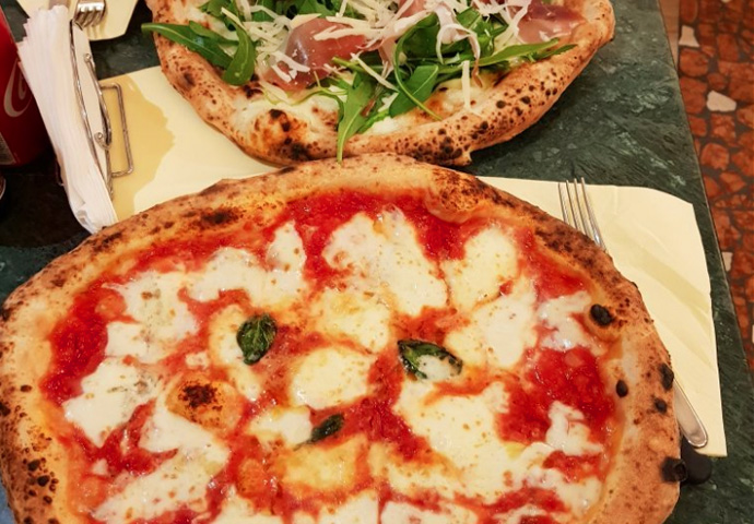 Неаполь Pizzeria Pellone Pizza
